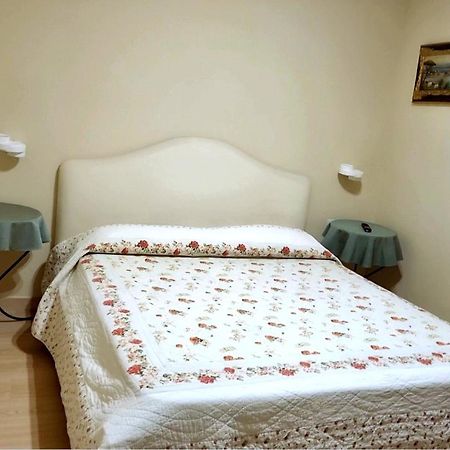 Toledo'S Rambla Casa Vacanze Naples Exterior photo