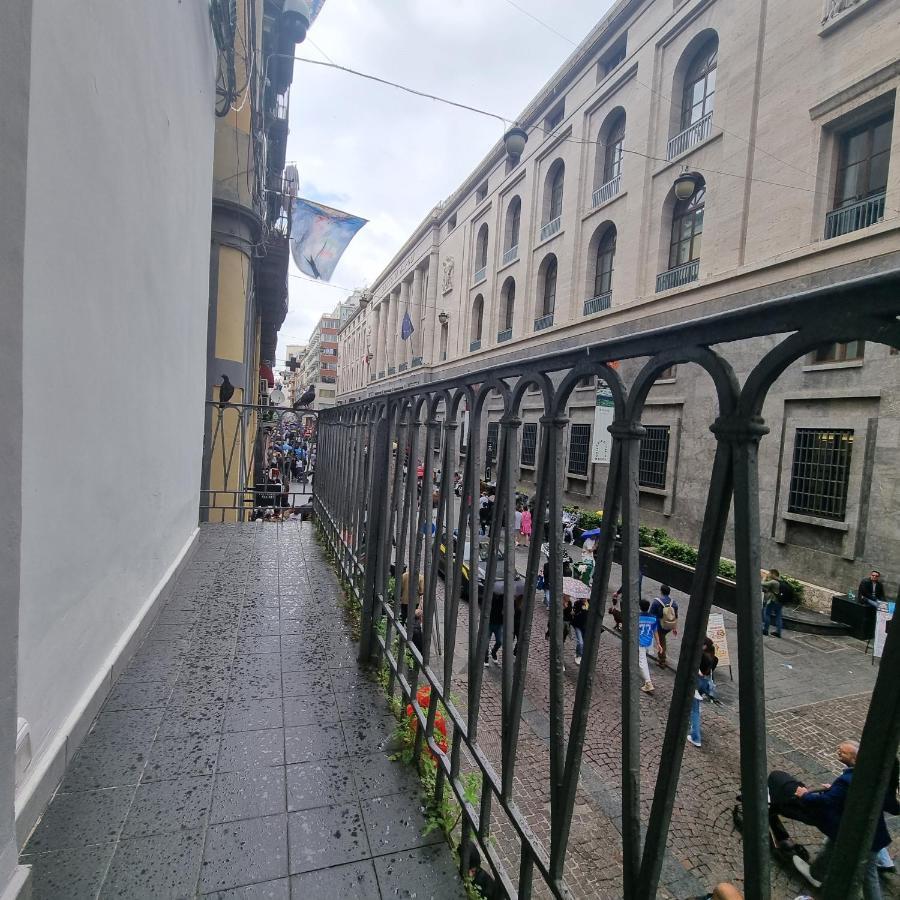 Toledo'S Rambla Casa Vacanze Naples Exterior photo