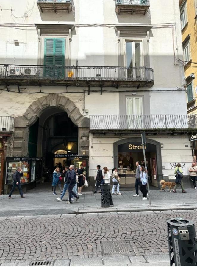Toledo'S Rambla Casa Vacanze Naples Exterior photo
